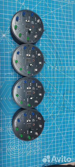 Оригинальная ёлочная игрушка 