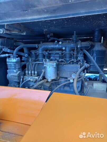 Фронтальный погрузчик Орел-Погрузчик ТО-30, 1996