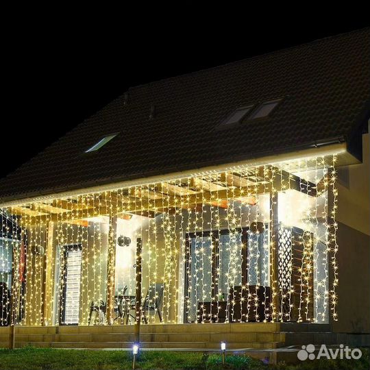 Украшение дома гирляндой бахрома