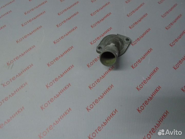 Nissan 13049-6N200 Крышка термостата