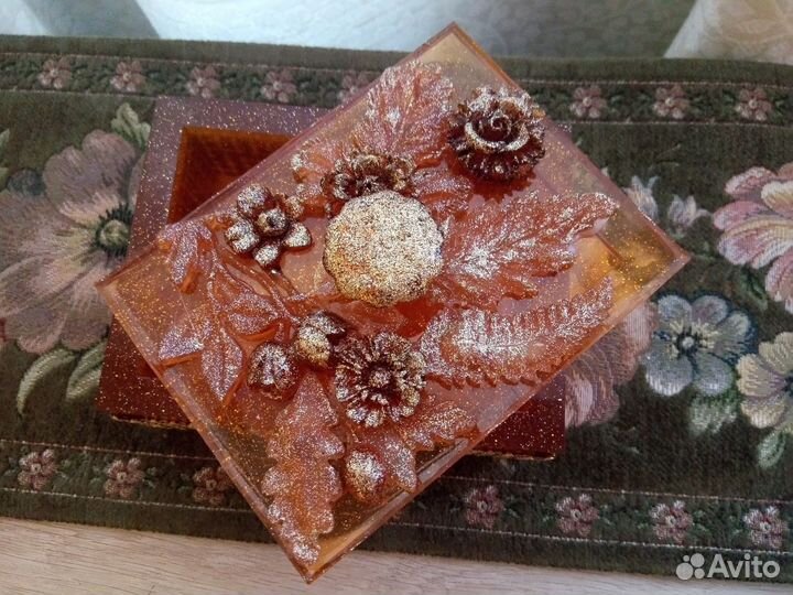 Шкатулка из эпоксидной смолы