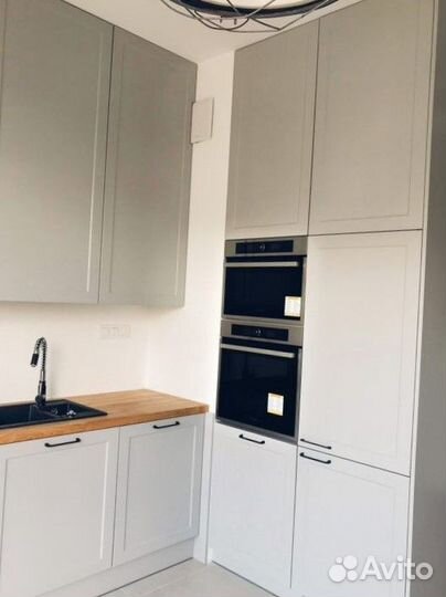 Кухонный гарнитур без ручек новый