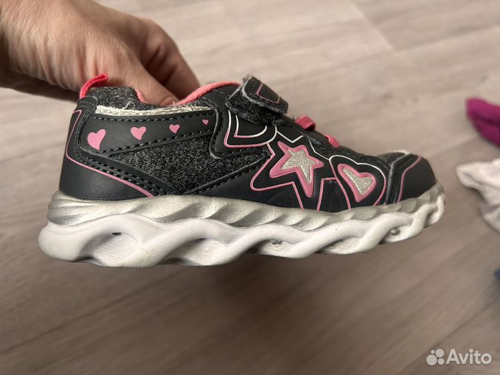 Кроссовки для девочки котофей 26