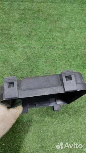 Крышка блока предохранителей Nissan Qashqai J11 2