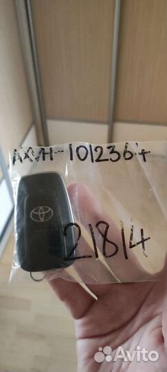 Смарт ключ Камри 70(гибрид пр.руль)