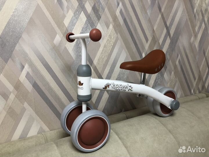 Беговел для малышей от 1 года