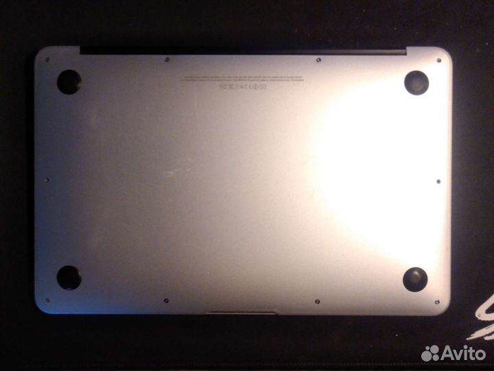 Apple Macbook Air 11 (A1465)