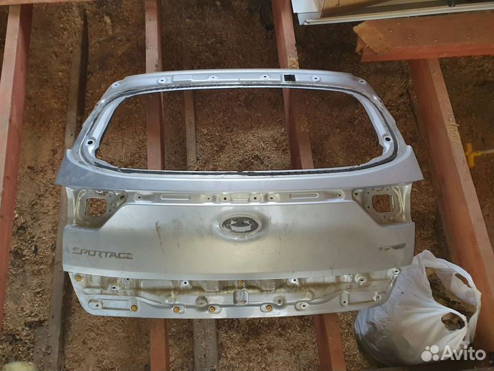 Крышка багажника kia sportage 4