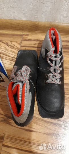 Беговые лыжи