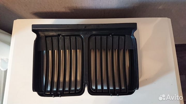 Ноздри решетка BMW E30 глянец