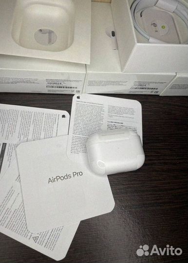 AirPods Pro 2: Звуковая свобода