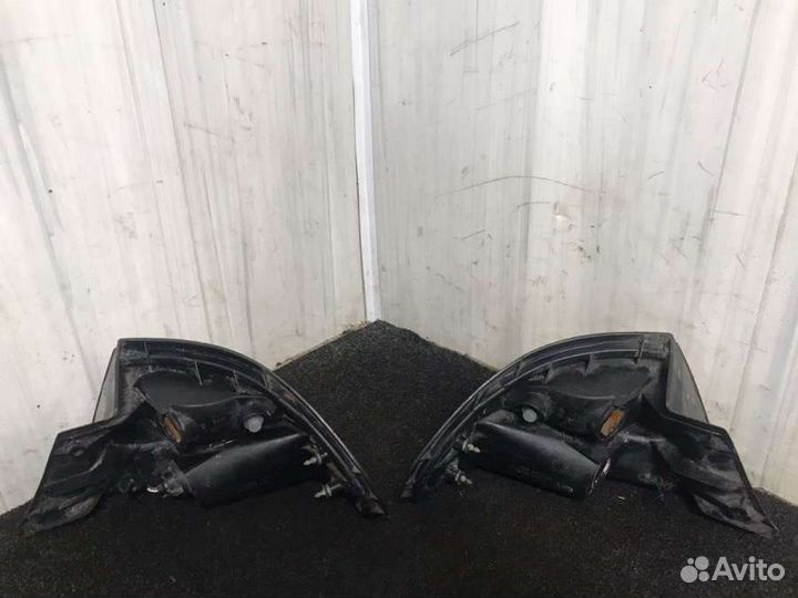 Фонарь задний левый mazda 323 ba 0.0 nn