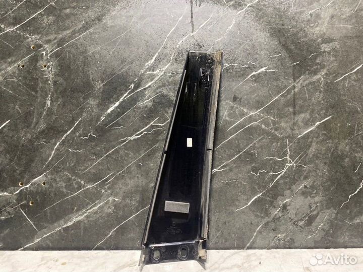 Накладка стойки правая Skoda Rapid cfna 2015