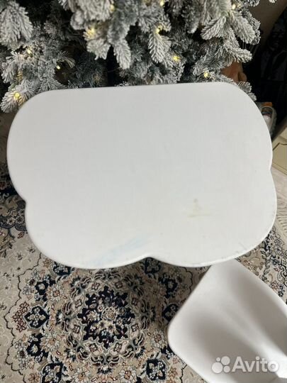 Детский стол и стул