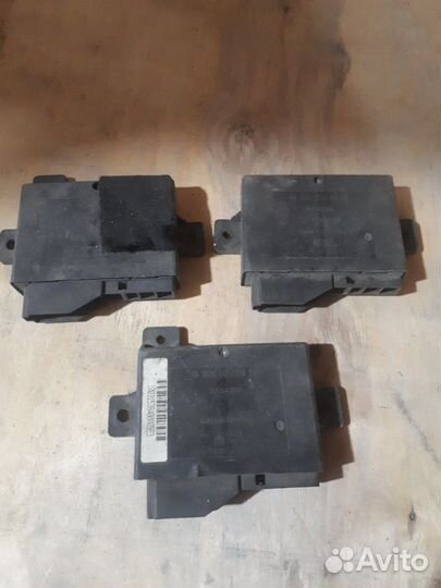 Блок управления центральным замком мерседес 202