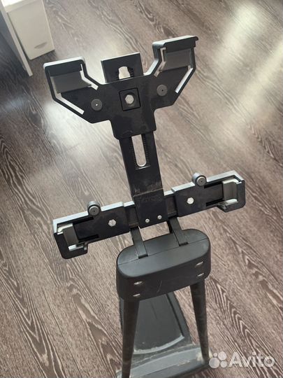 Подставка для планшета Tacx
