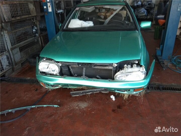 Разбор на запчасти Volkswagen Golf 3 1991-1997