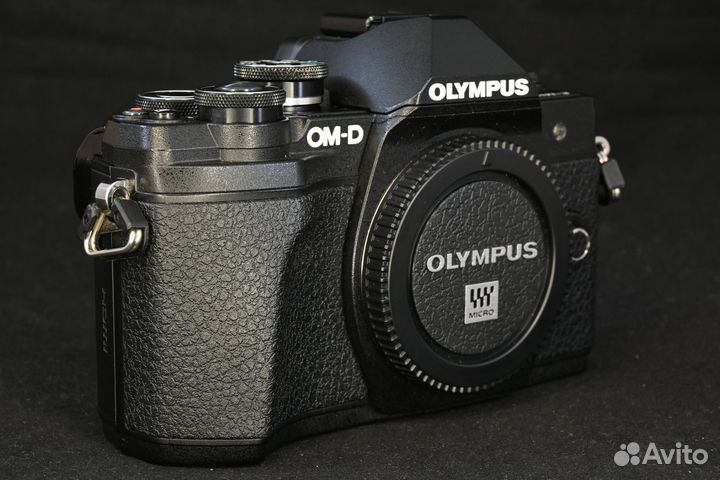Olympus OM-D E-M10 Mark III body