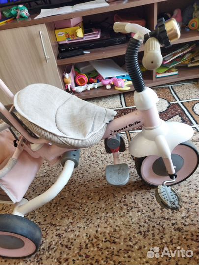 Детский трехколесный велосипед