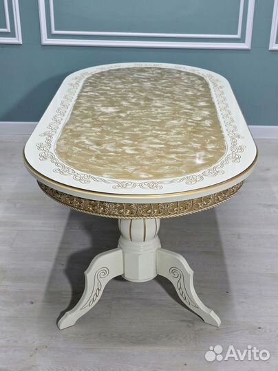 Стол и стулья от производителя. В наличии