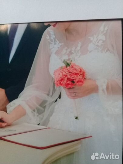 Продам свадебное платье