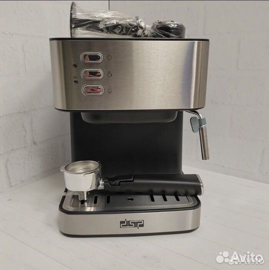 Кофемашина профессиональная рожковая