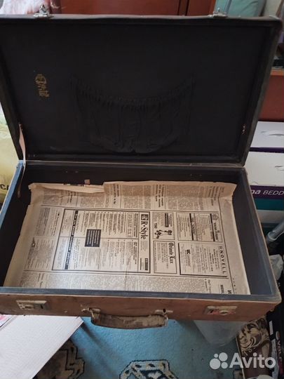 Чемоданы старые