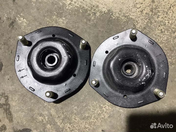 Опора амортизатора Toyota Camry 55 Lexus ES350