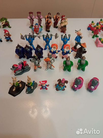 Игрушки Киндер-сюрприз