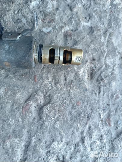 Клапан vvti mitsubishi outlander 1