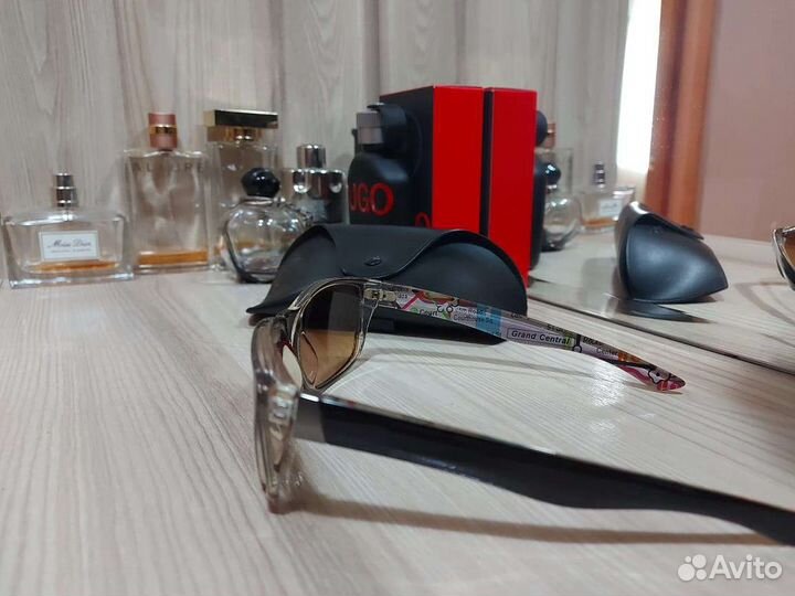 Солнцезащитные очки унисекс