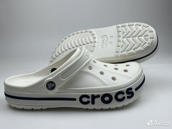 Тапочки crocs