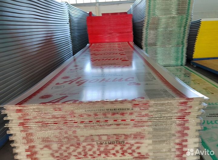 Сотовый поликарбонат 4мм Адонис 550 г/м2