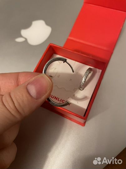 Серебряные серьги с фианитами