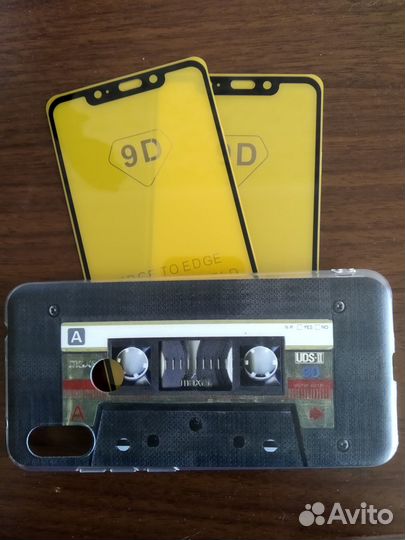 Чехол + защитные стекла на redmi note 6 pro