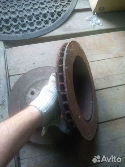 Задние тормозные диски Туарег Touareg NF