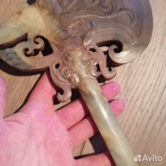 Ритуальный топор. Нефрит