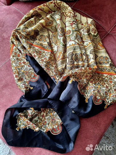 Платок большой