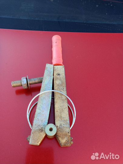 Съемник шаровых опор ваз 2101-07