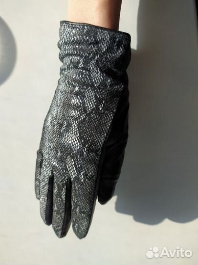 Перчатки женские кожаные новые, 6,5 размер