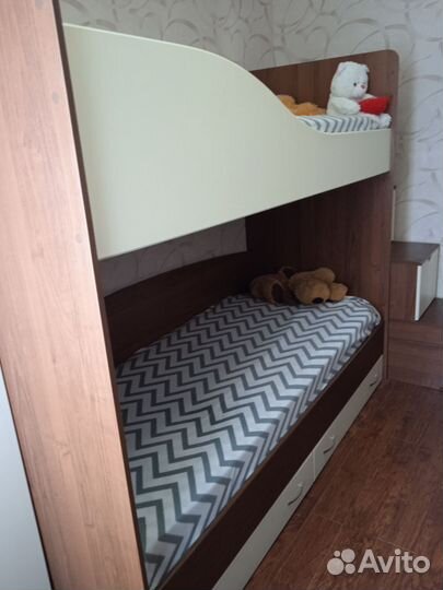 Двухъярусная кровать для детей бу