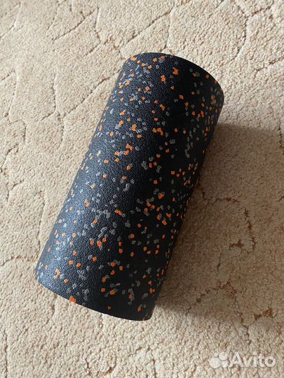 Массажный роллер