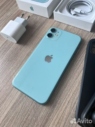 iPhone 11, 64 ГБ