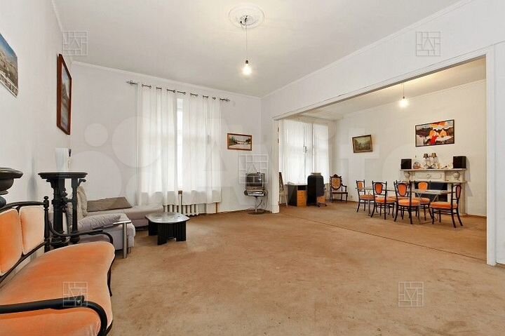 6-к. квартира, 188 м², 3/5 эт.