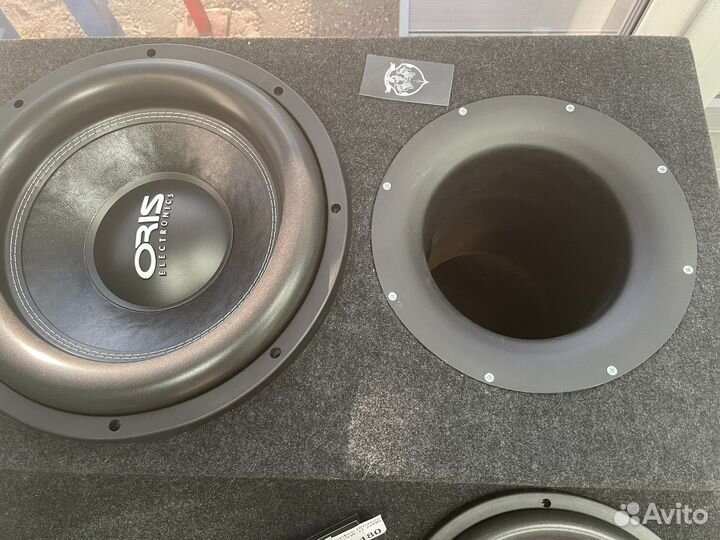 Короб с сабвуфером oris LW-D2.15S