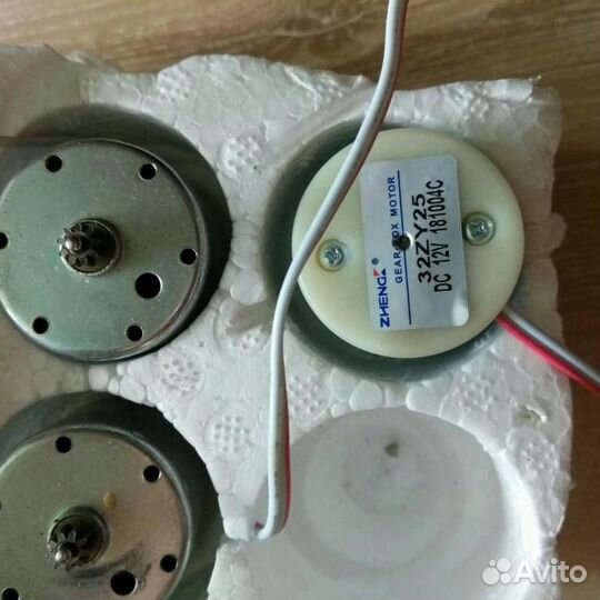 Сервопривод для стабилизатора напряжения 38ZY25