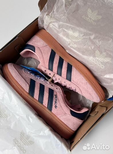 Adidas spezial pink