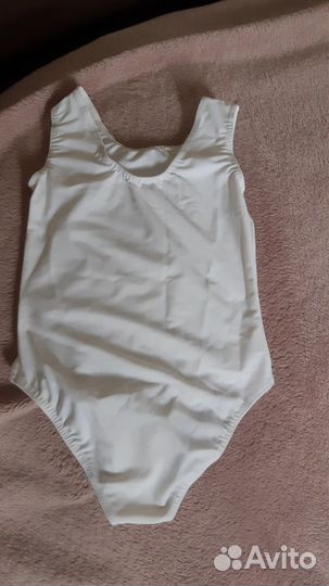 Купальник гимнастический 122см новый