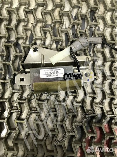 Усилитель антенны Honda Civic 39155-SMG-E020