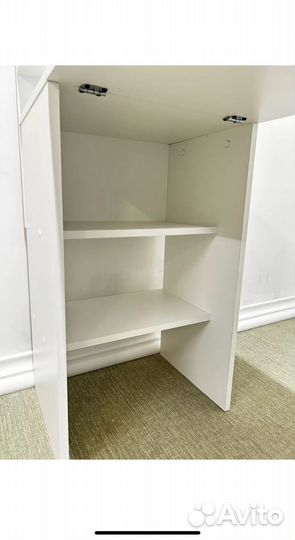 Маникюрный стол складной бу